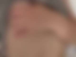 AidaGravette's Live Sex Cam Show