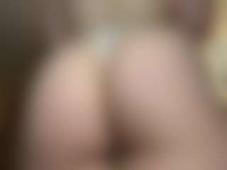 AidaGravette's Live Sex Cam Show
