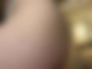 AidaGravette's Live Sex Cam Show