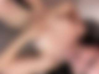 AidaGravette's Live Sex Cam Show