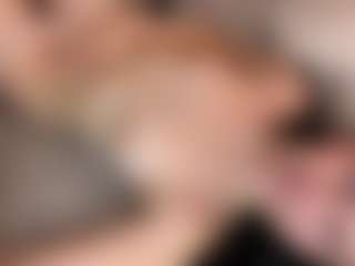 AidaGravette's Live Sex Cam Show