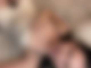 AidaGravette's Live Sex Cam Show