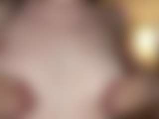 AidaGravette's Live Sex Cam Show