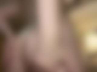 AidaGravette's Live Sex Cam Show