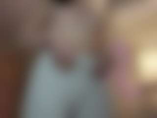 AidaGravette's Live Sex Cam Show