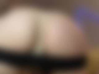 AidaGravette's Live Sex Cam Show