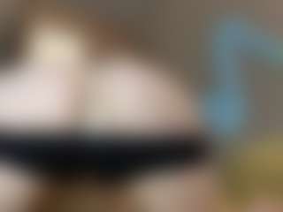 AidaGravette's Live Sex Cam Show