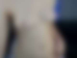 Alessia-Alessia's Live Sex Cam Show