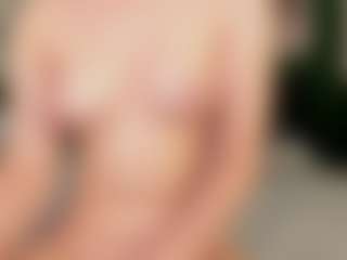 Alessia-Alessia's Live Sex Cam Show