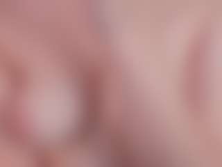 Alessia-Alessia's Live Sex Cam Show