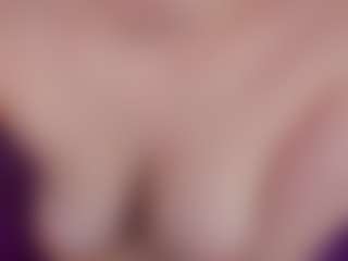Alessia-Alessia's Live Sex Cam Show
