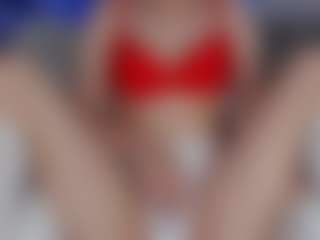 Live cam show with Alessia-Alessia - Red Hair Young Adult on Camsoda