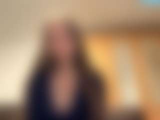 Live cam show with CarylGillece - Nature Ebony on Camsoda