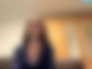 Live cam show with CarylGillece - Strip Ebony on Camsoda | georgia