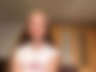 Live cam show with CarylGillece - New Squirt on Soda Cam