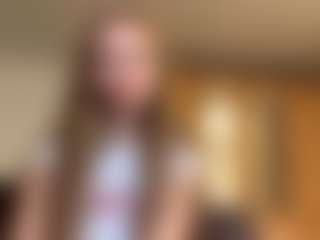 CarylGillece's Live Sex Cam Show