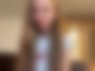 CarylGillece's Live Sex Cam Show