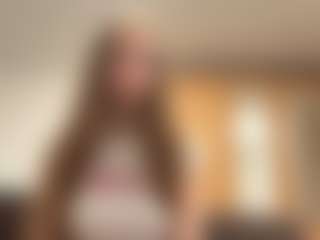 CarylGillece's Live Sex Cam Show