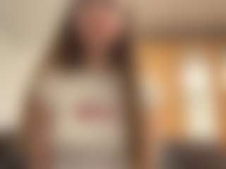 Live cam show with CarylGillece - Hairy Pussy Toys on TeamSkeetLive