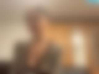 CarylGillece's Live Sex Cam Show
