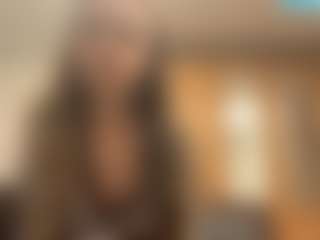 Live cam show with CarylGillece - Skinny Teen (18+) on Camsoda