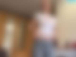 CarylGillece's Live Sex Cam Show