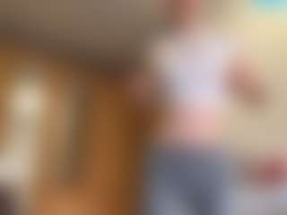 Live cam show with CarylGillece - Creampie on CamwithHer