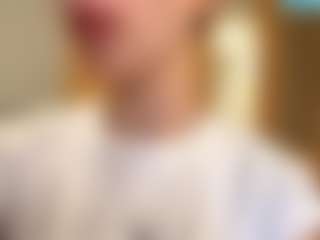 CarylGillece's Live Sex Cam Show