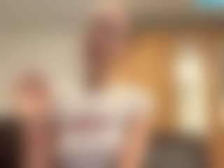 CarylGillece's Live Sex Cam Show