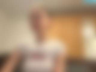 CarylGillece's Live Sex Cam Show