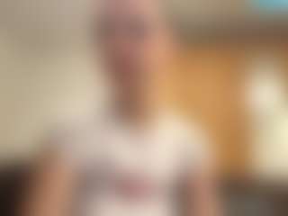 CarylGillece's Live Sex Cam Show