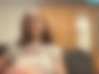 CarylGillece's Live Sex Cam Show