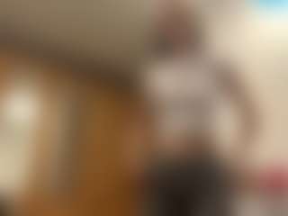 CarylGillece's Live Sex Cam Show