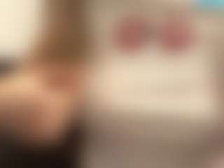 CarylGillece's Live Sex Cam Show