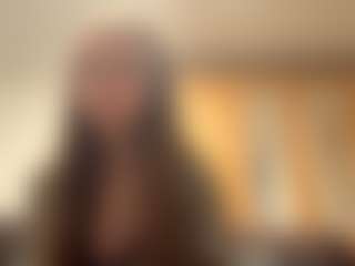 CarylGillece's Live Sex Cam Show