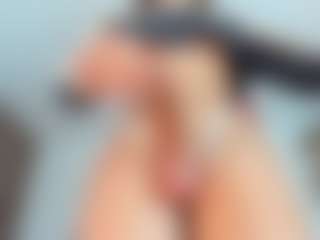 dani-sweet-ts's Live Sex Cam Show