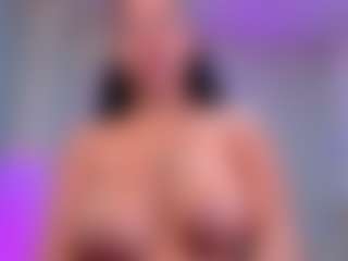 Danni-gh's Live Sex Cam Show