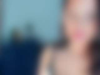 DarbyHolzhauer's Live Sex Cam Show