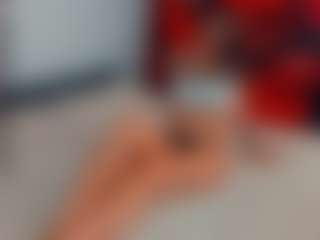 DarbyHolzhauer's Live Sex Cam Show
