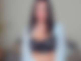 Live-Cam-Show mit DarbyHolzhauer - Green Eyes auf Camsoda