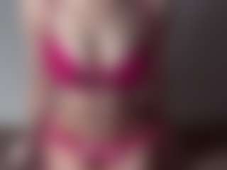 Holly's Live Sex Cam Show