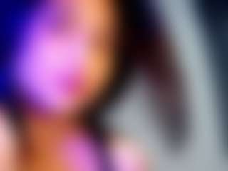 Live cam show with HeideMoeser - Green Eyes on Camsoda