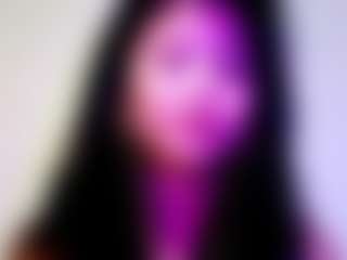 Live cam show with HeideMoeser - Teen (18+) on CamwithHer