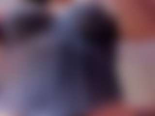 JuneCandy18's Live Sex Cam Show