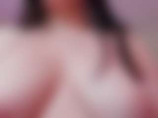 JuneCandy18's Live Sex Cam Show