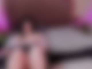 JuneCandy18's Live Sex Cam Show