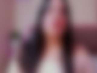 JuneCandy18's Live Sex Cam Show