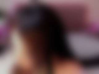 JuneCandy18's Live Sex Cam Show