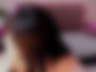 JuneCandy18's Live Sex Cam Show