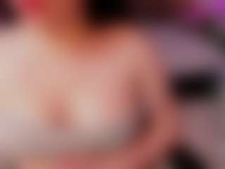 JuneCandy18's Live Sex Cam Show